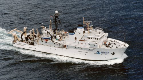 NOAA Research Vessel Gordon Gunter